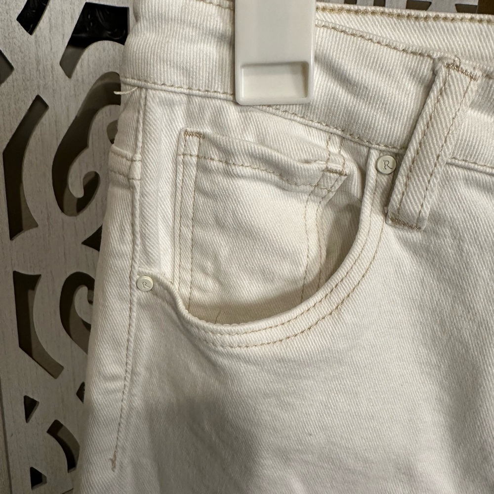 ⛔️Size 9/29 white wide legged jeans - Picture 5 of 8